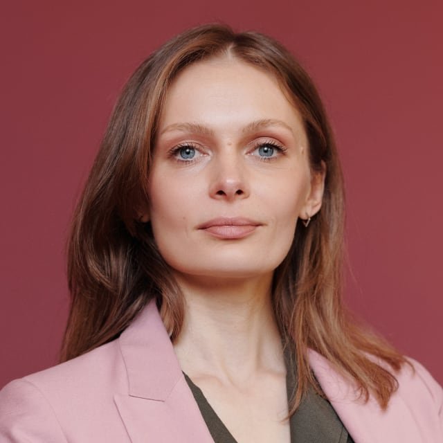 Profile picture of Dr. Olivia 