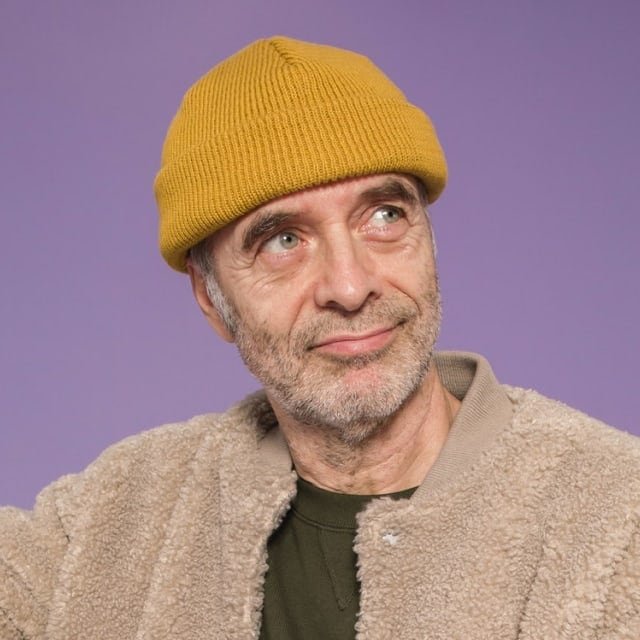 Profile picture of Global Executive Carlos Mendez